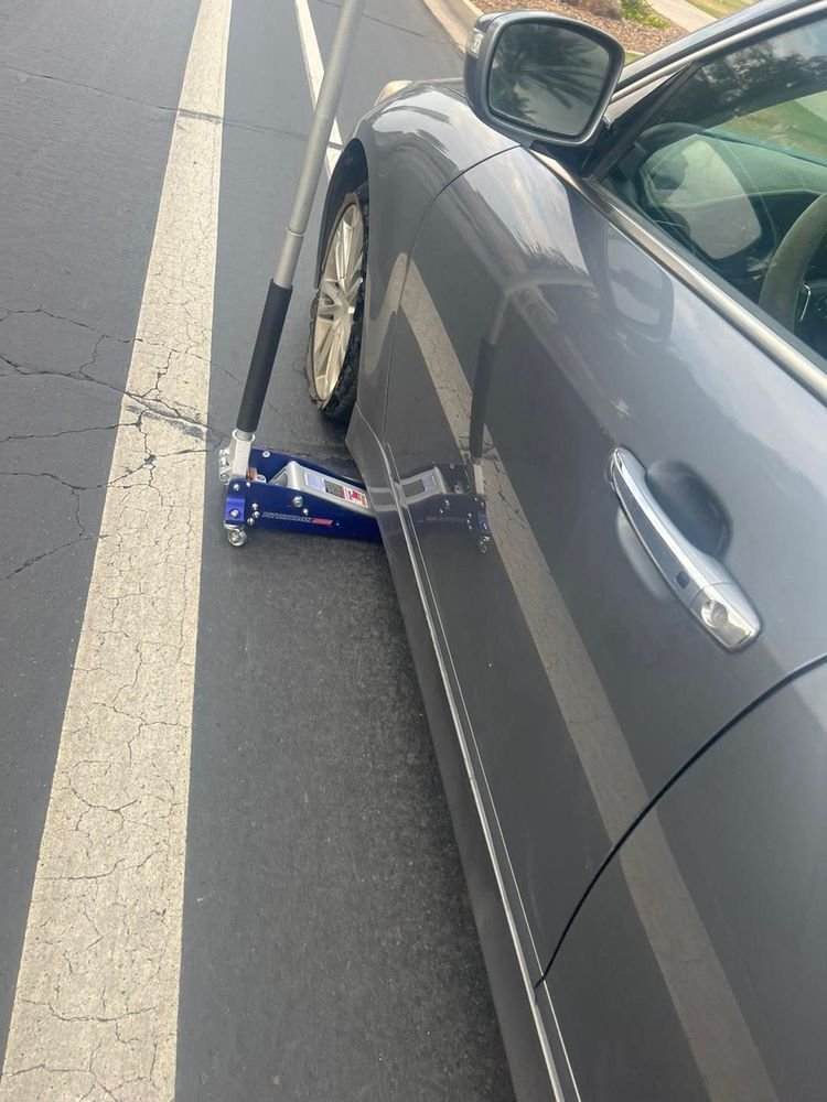 Mobile tire replacement service by Precision Roadside Service and AZ Mobile Tires