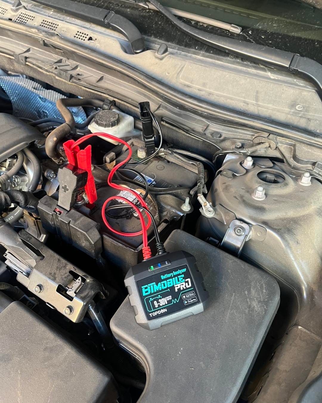 Battery testing on a vehicle in Mesa