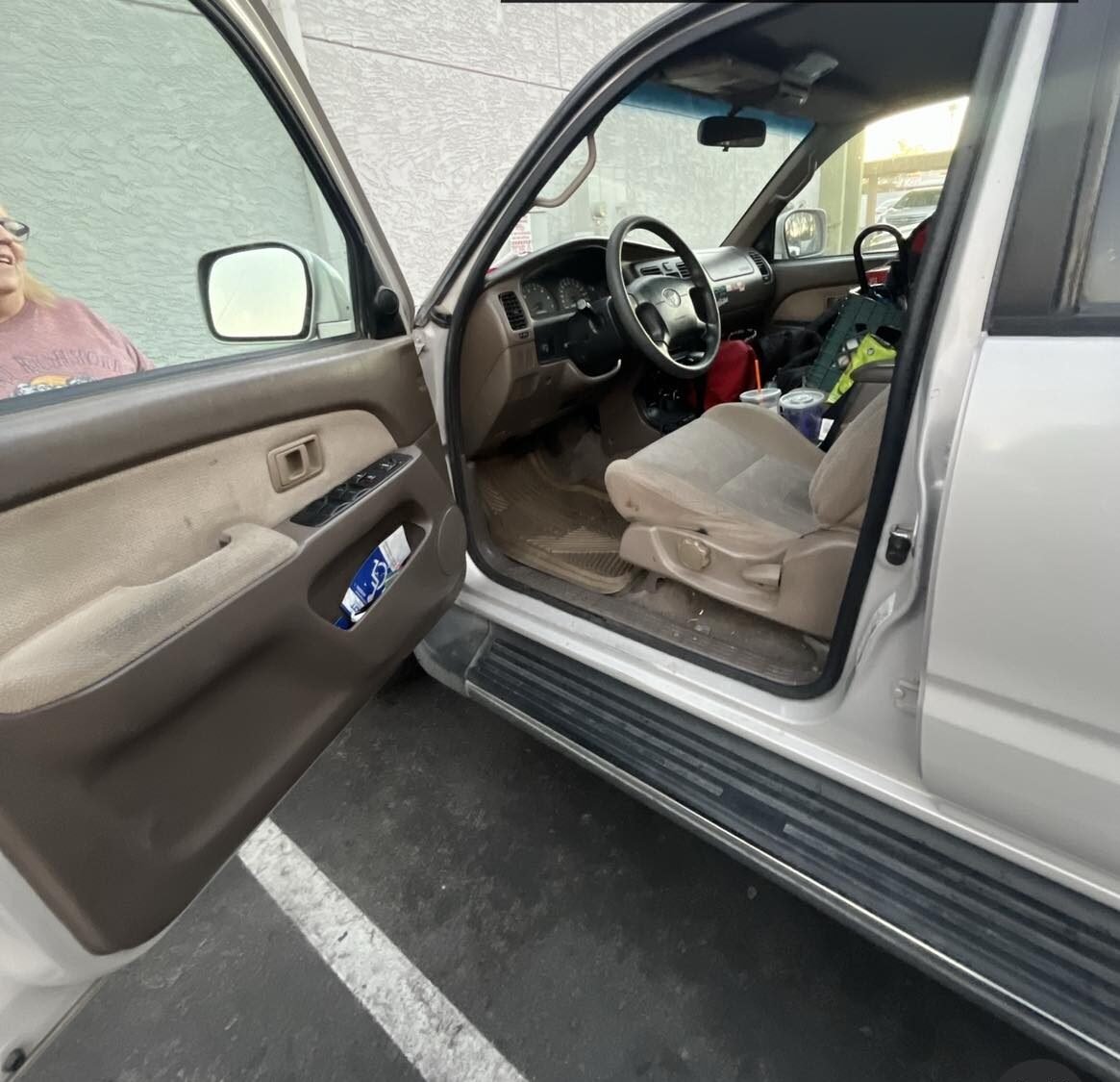 Roadside assistance vehicle lockout service in Casa Grande