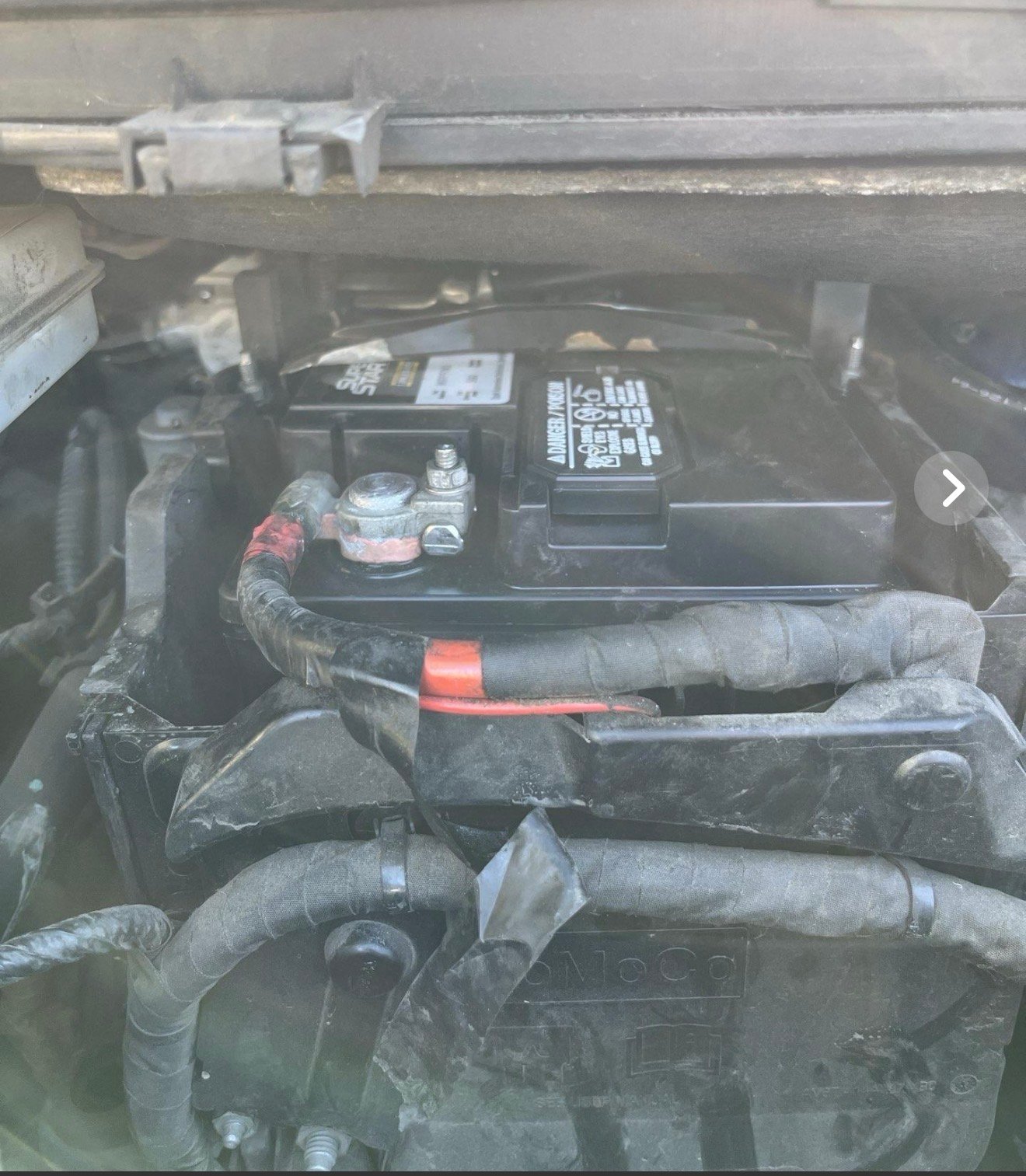 Roadside assistance battery replacement service in Queen Valley AZ